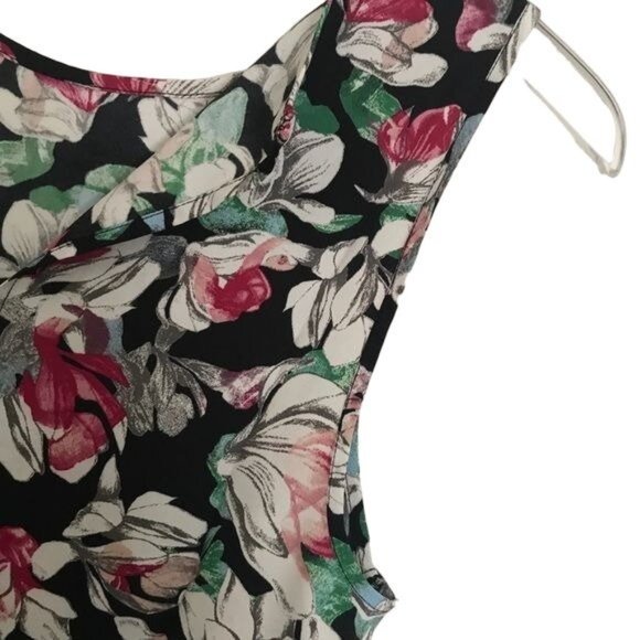 BCBGMAXAZRIA Magnolia Floral Print High Low Tank Top Size Small - Picture 6 of 6